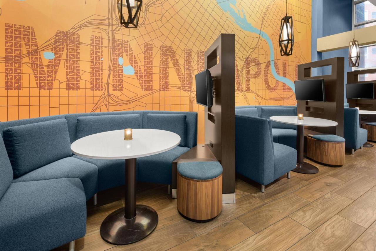 Courtyard By Marriott Minneapolis Downtown Экстерьер фото