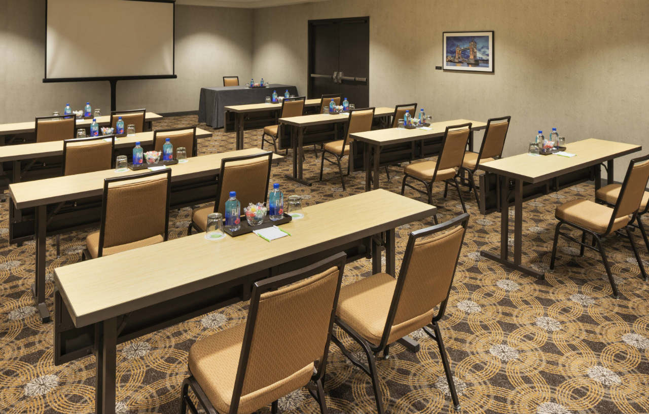 Courtyard By Marriott Minneapolis Downtown Экстерьер фото